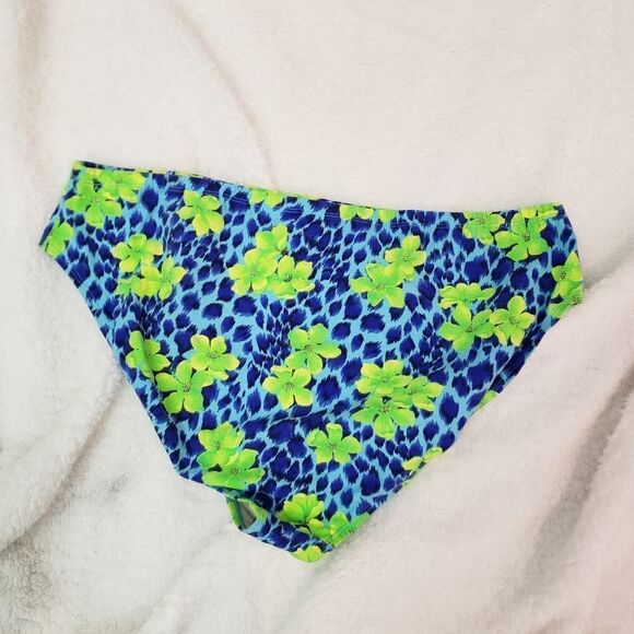 Sand & Sun Swim Shorts & Bikini Bottom (2) Size 3X - Picture 6 of 7